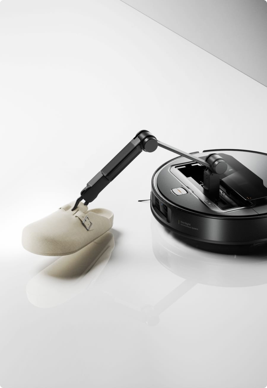 Saros Z70 - Grasp the Future with Intelligence. | Roborock US Official Store